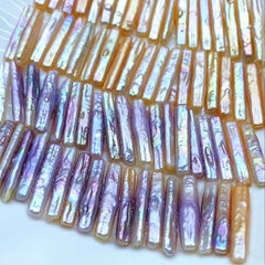 Golden Chips  (4 stick shaped pearls +1 Edison)