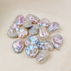 【New】Aurora Petal (1 Petal in 1 Clam)(Price for 2 Clam)